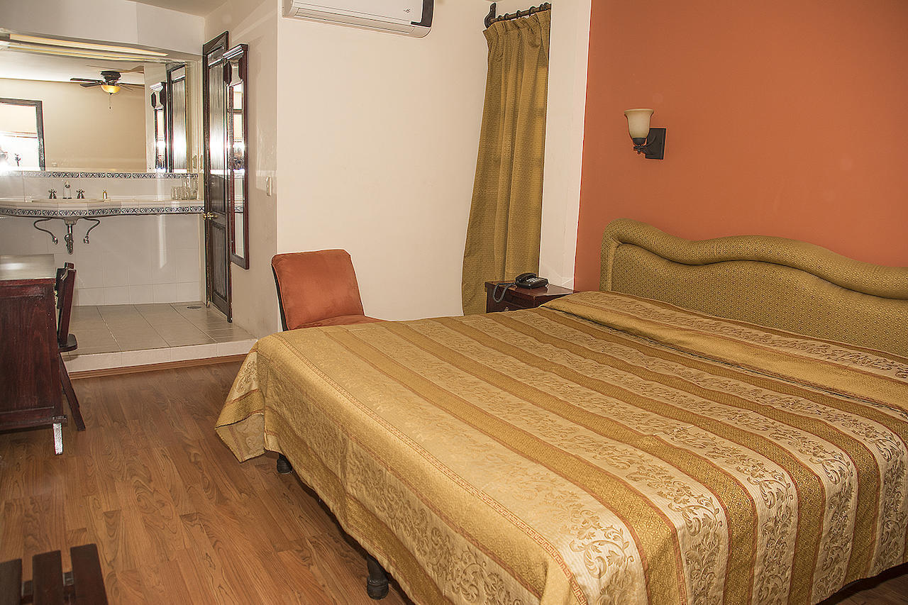 Hotel Roma デュランゴ 部屋 写真