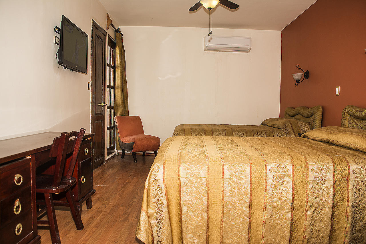 Hotel Roma デュランゴ 部屋 写真